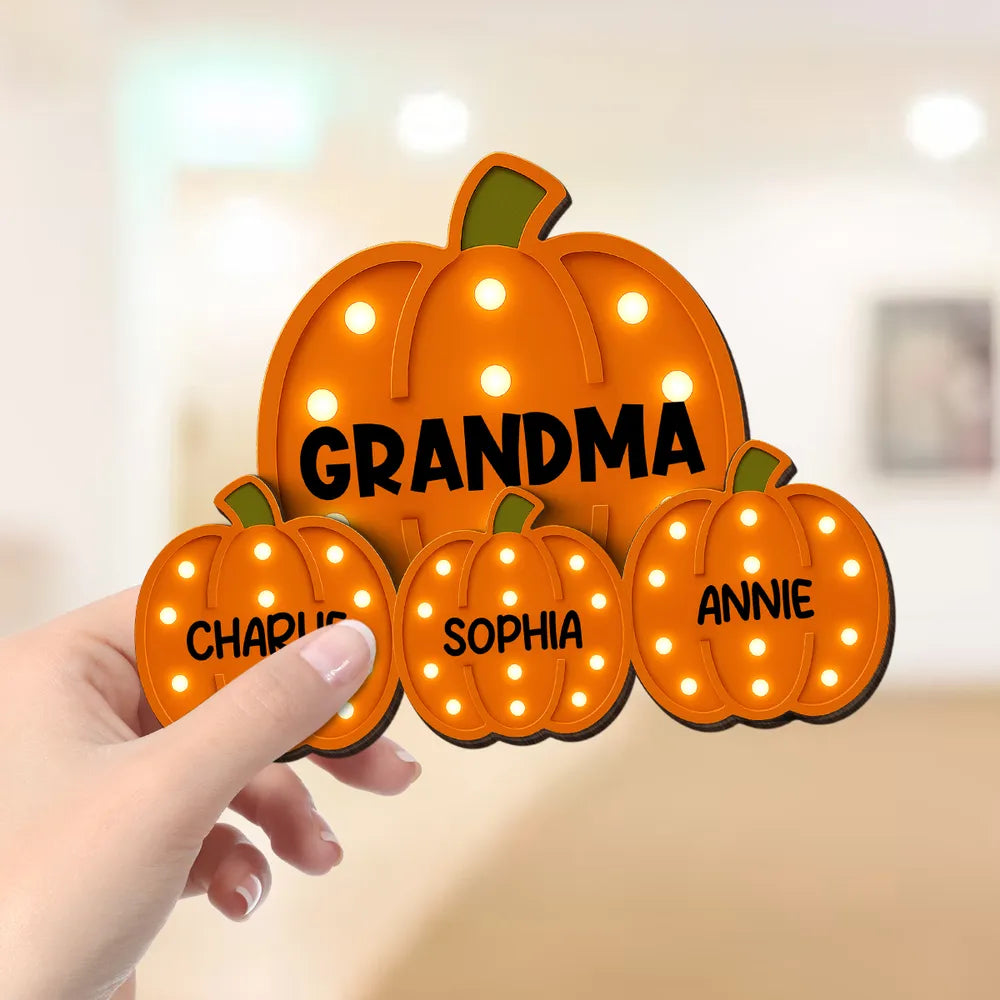 Wooden Plaque with Pumpkin Design, Grandma Theme and Perfect Holiday Gift