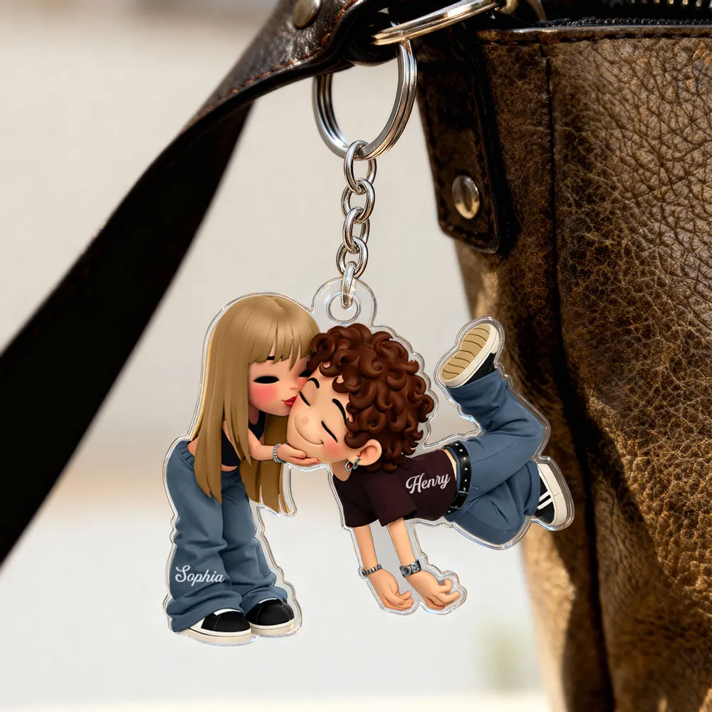 Personalized Romantic Cartoon Couple Acrylic Keychain - Cute Kissing Design - Unique Gift for Couples