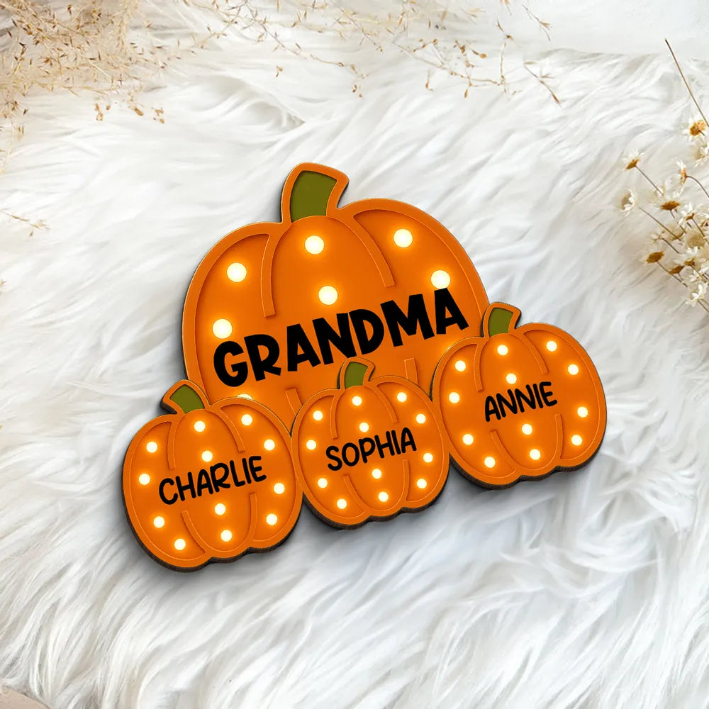 Wooden Plaque with Pumpkin Design, Grandma Theme and Perfect Holiday Gift