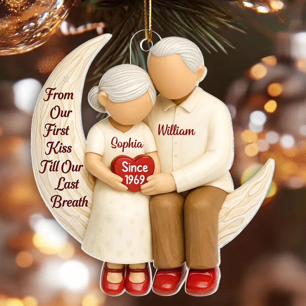 Personalized Crescent Moon Couple Ornament — A Sweet Keepsake Celebrating a Lifetime of Love