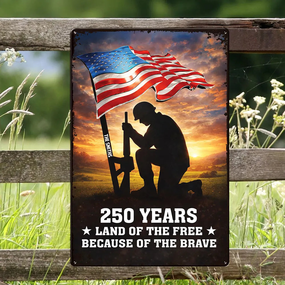 Personalized USA 250th Anniversary Rectangular Iron Sign, Kneeling Soldier Under Flag Porch Decor, Unique Patriotic Gift