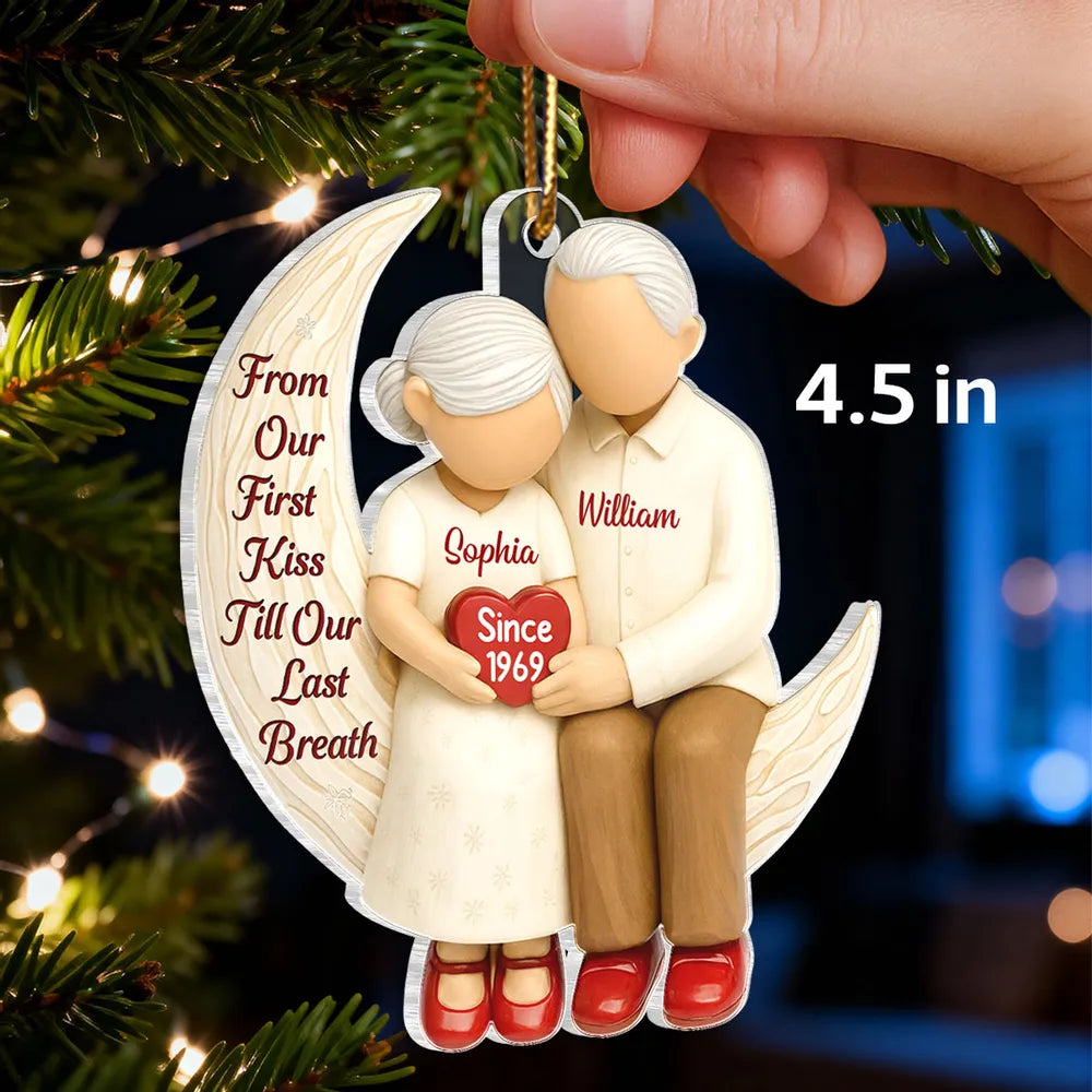 Personalized Crescent Moon Couple Ornament — A Sweet Keepsake Celebrating a Lifetime of Love