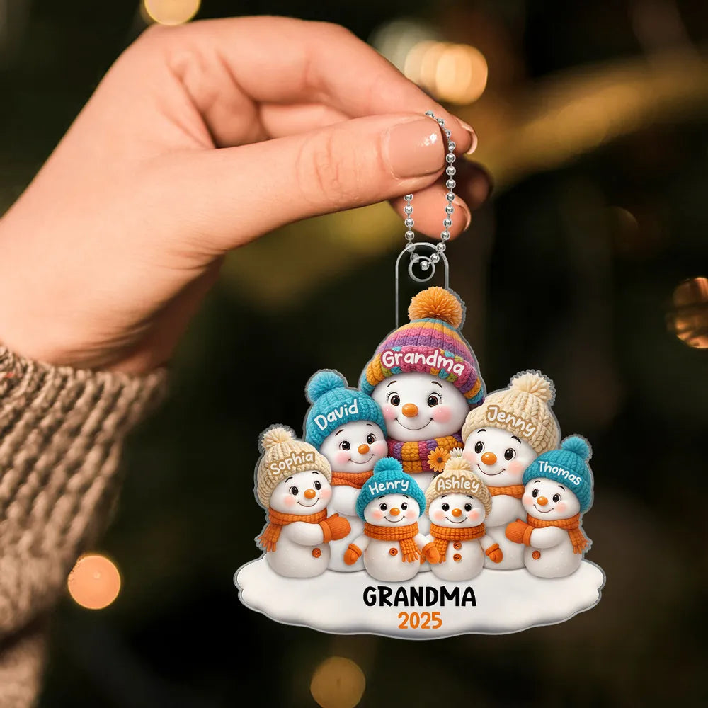Snowman Acrylic Ornament with Cozy Family Scene for Grandma – Perfect Christmas Gift