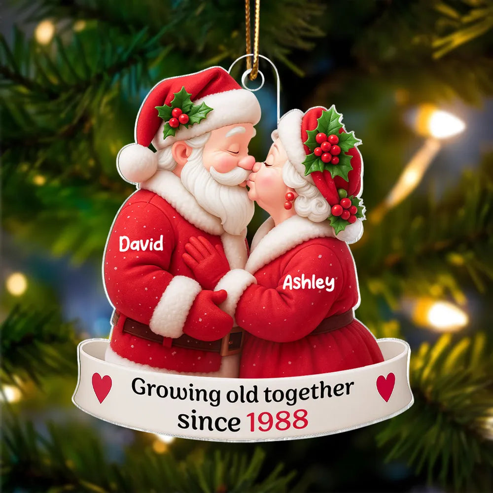 Kissing Santa Couple Acrylic Ornament, Romantic Christmas Tree Decoration Celebrating Lifelong Love