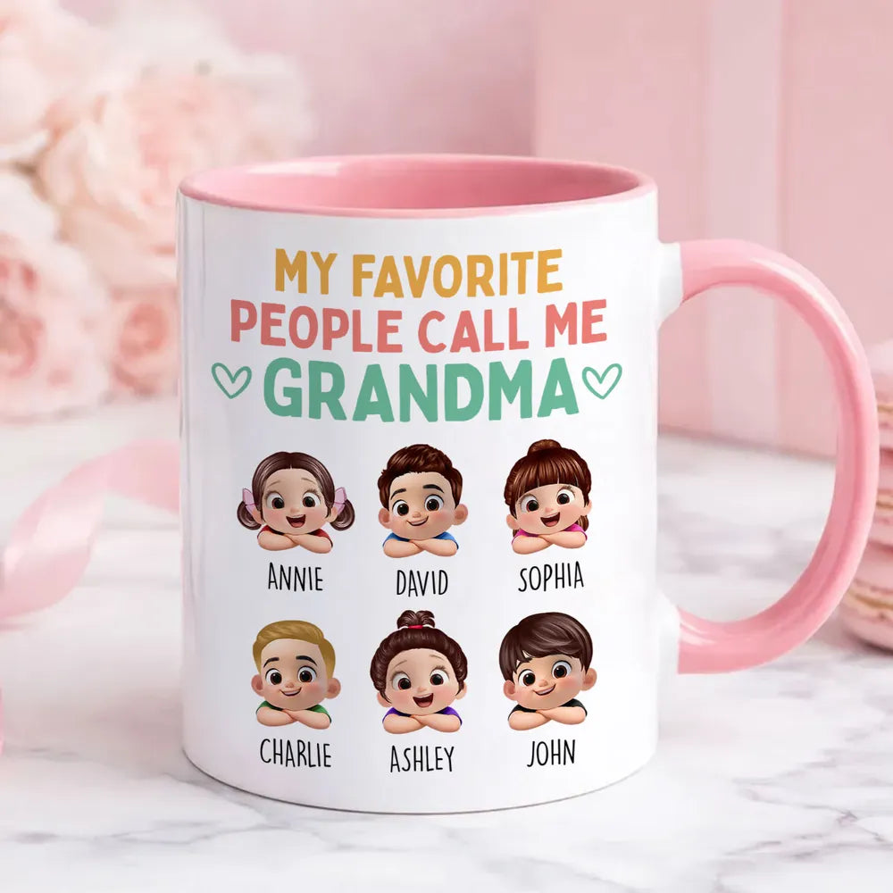 Personalized Grandma Ceramic Mug with Cute Grandkids Illustration, Sweet Daily Coffee Gift for Grandma