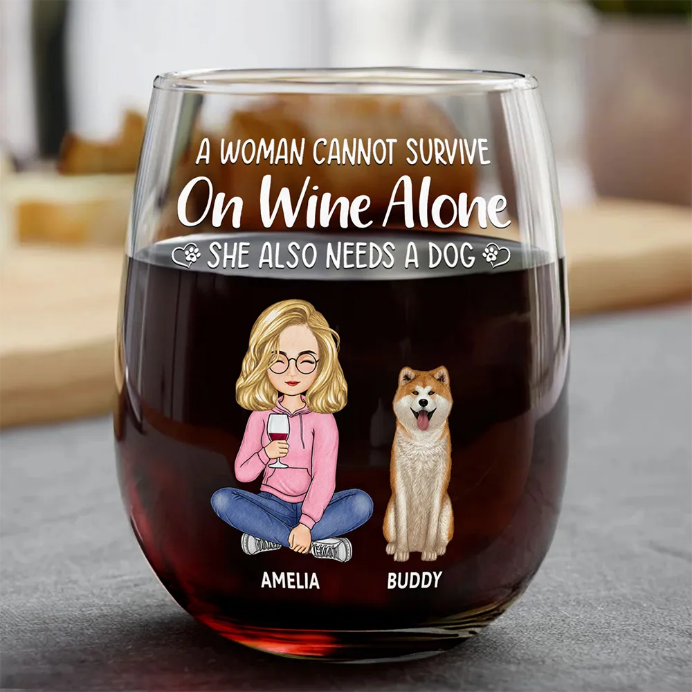 Personalized Women’s Wine Glass - Special Gift for Dog Mom, Dog Dad - Valentine's Day Keepsake for Couples, Pet Lovers, and Families
