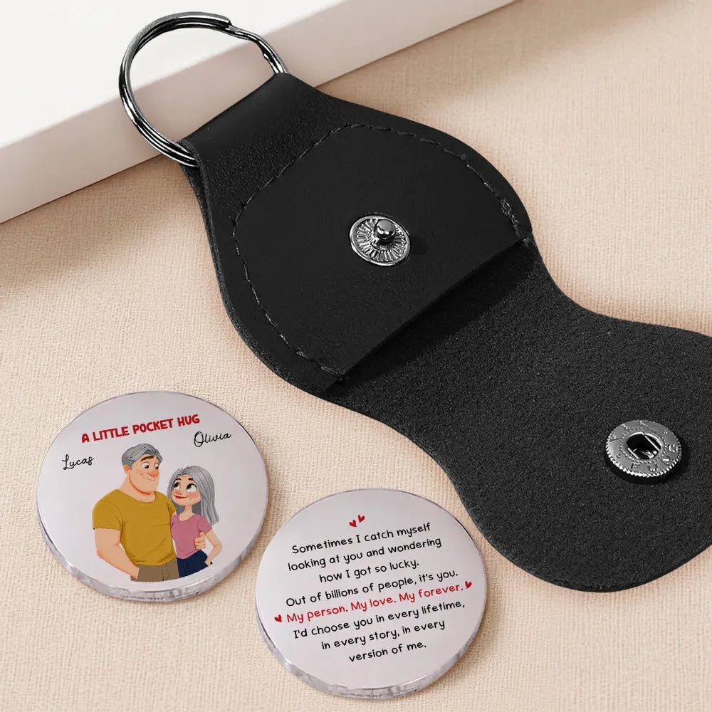 Personalized Pocket Hug Token for Couples, Cute Cartoon Hugging Couple Love Quote, Unique Romantic Gift Keepsake