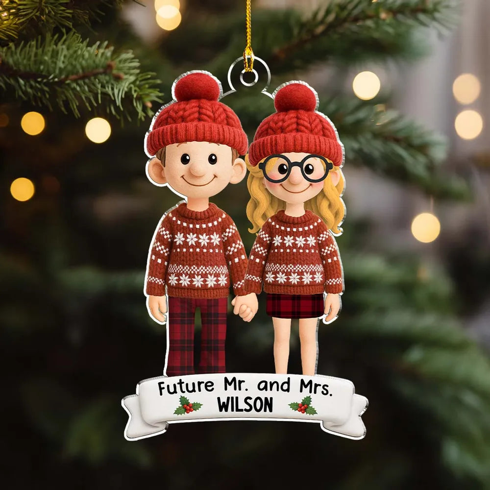 Christmas Acrylic Ornament with Couple Holding Hands, A Perfect Gift for Engagement Celebration