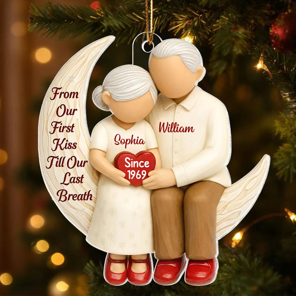 Personalized Crescent Moon Couple Ornament — A Sweet Keepsake Celebrating a Lifetime of Love