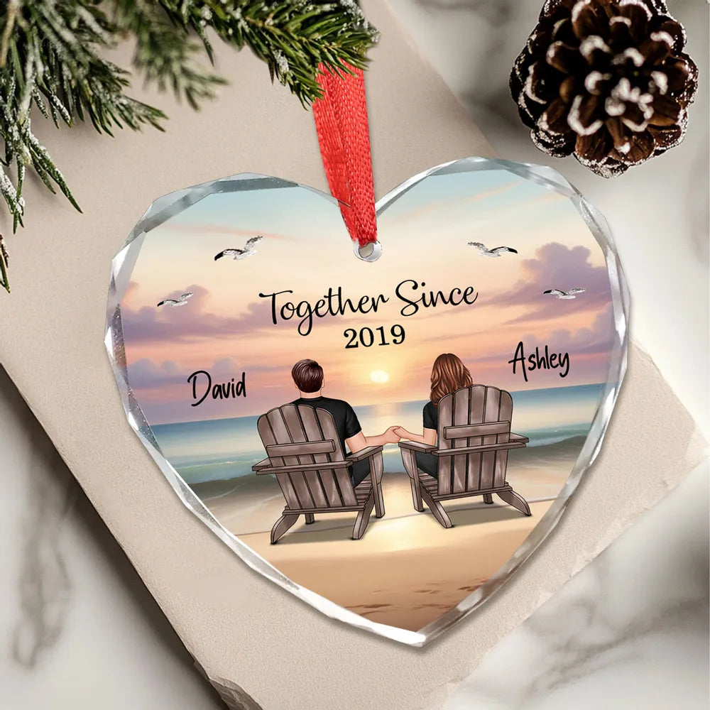 Crystal Heart Ornament with Couple Beach Back View, A Romantic Gift for Loved Ones