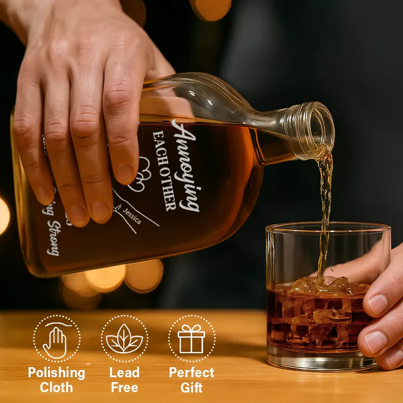 Personalized Glass Spirits Decanter for Couples – Funny 'Annoying Each Other' Design, Romantic Keepsake & Unique Gift